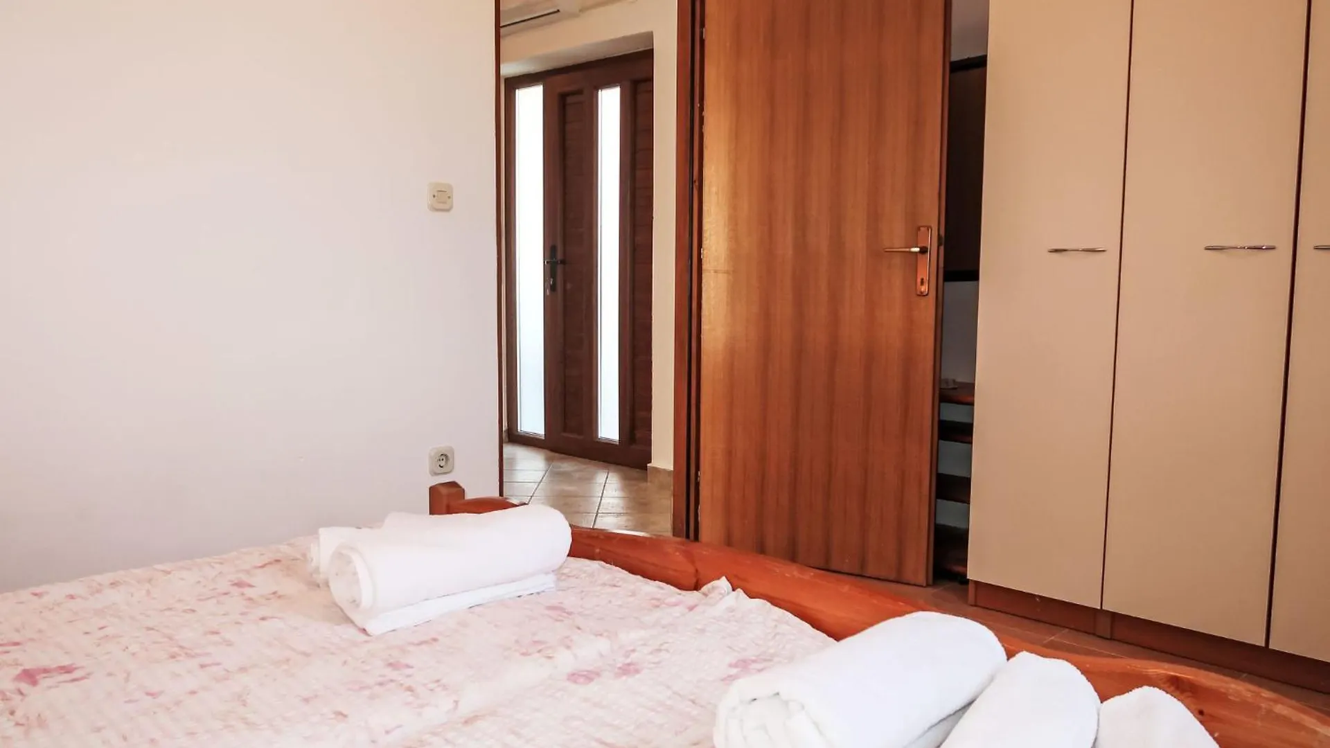 Apartment Teo-3 By Interhome Labin